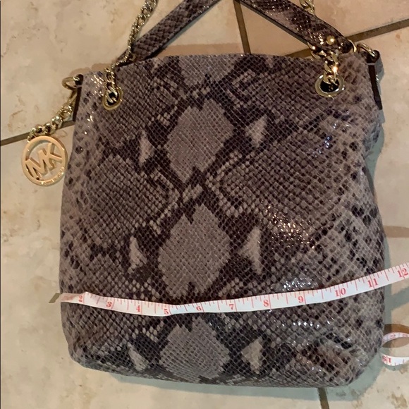Snake print Michael Kors purse. - Picture 4 of 7
